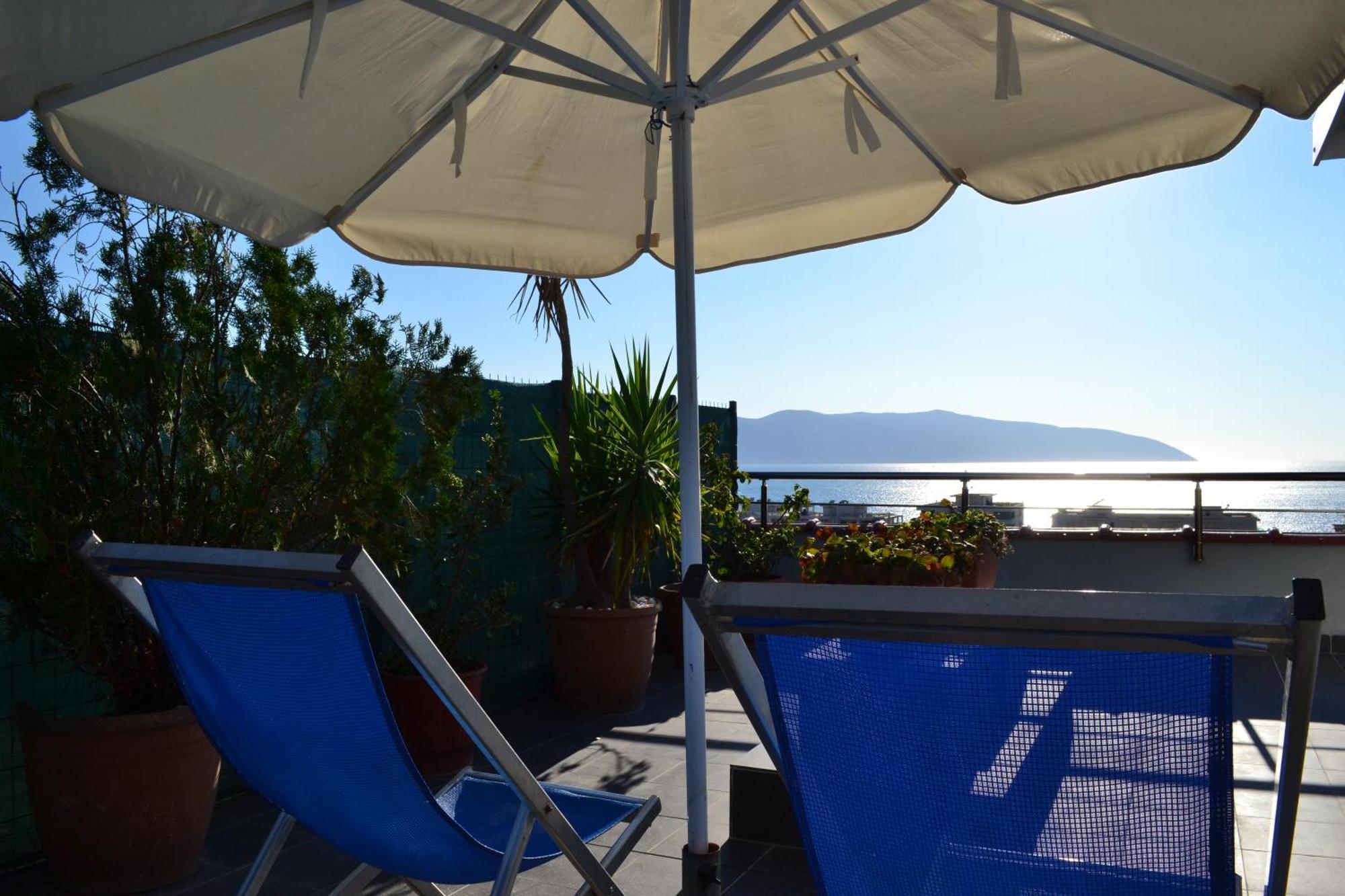 Seaview Penthouse Terrace & Garage Lejlighed Vlorë Eksteriør billede