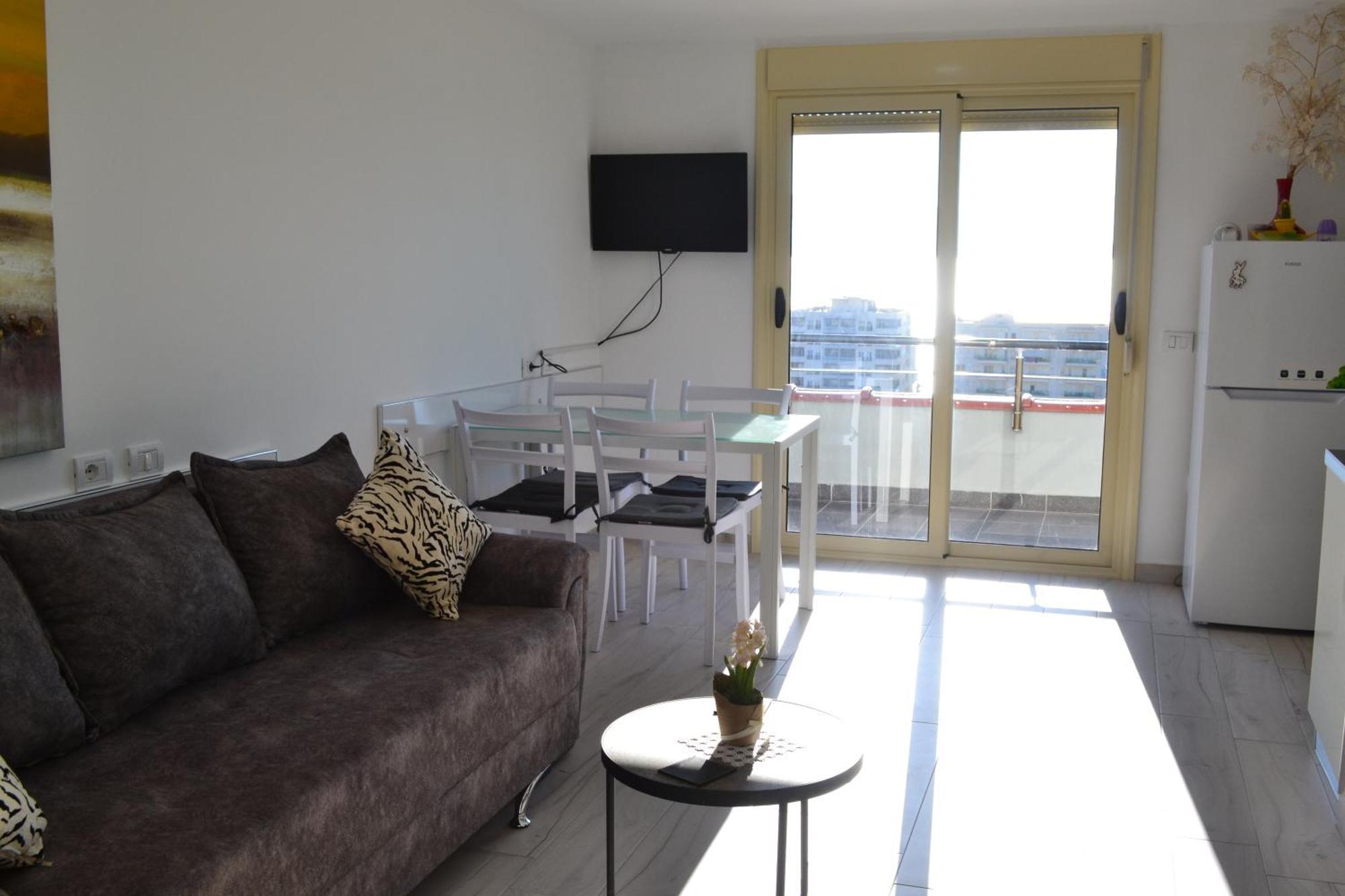 Seaview Penthouse Terrace & Garage Lejlighed Vlorë Eksteriør billede